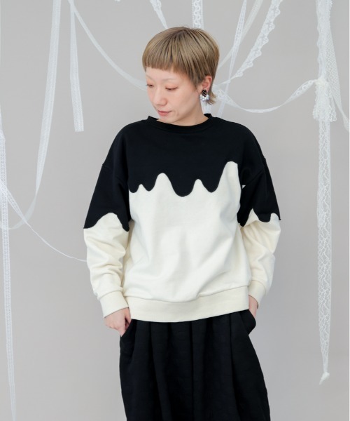 ウェービーバイカラートレーナー