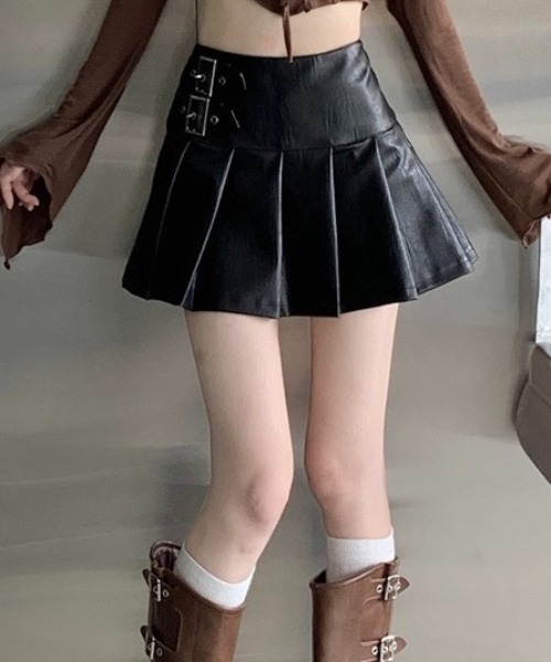 NANEA(ナネア)の「サイドベルト付きプリーツミニスカート(スカート・レディース・ブラック/ブラウン・LARGE/MEDIUM/SMALL)」の3枚目の写真