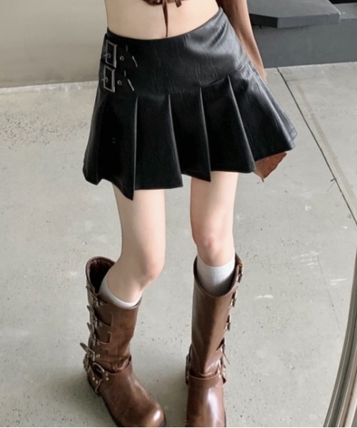 NANEA(ナネア)の「サイドベルト付きプリーツミニスカート(スカート・レディース・ブラック/ブラウン・LARGE/MEDIUM/SMALL)」の5枚目の写真