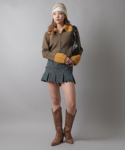 SPINNS(スピンズ)の「襟ファーWジップニット(ニット/セーター・レディース・ブラック/ブラウン/グレー・ONESIZE)」の21枚目の写真