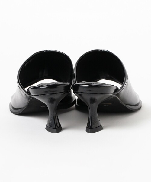 Ray BEAMS（レイビームス）の「【別注】LE VERNIS / ストレッチ ミュール（サンダル・レディース・ブラック/シルバー・23/24/25/24.5/23.5）」の14枚目の写真