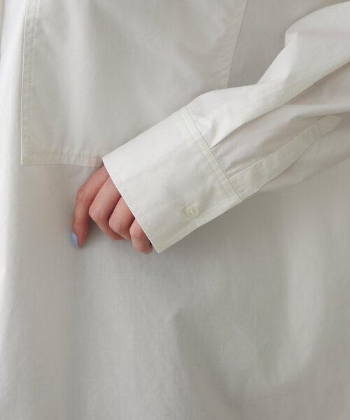 earthy（アーシー）の「タイプライターBigシャツ（シャツ/ブラウス・レディース・ホワイト・FREE）」の20枚目の写真