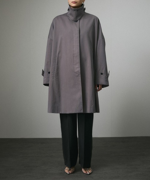 SALON adam et rope'（サロン アダム エ ロペ）の「2WAYテントラインステンカラートレンチコート/ショートコート（ステンカラーコート・レディース・ベージュ/グレー・FREE）」の13枚目の写真