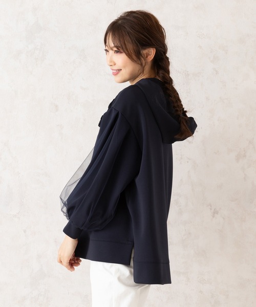 Rose Tiara（ローズティアラ）の「オーバーサイズパーカー（パーカー・レディース・オフホワイト/ネイビー/ピンク・46/42/38）」の12枚目の写真