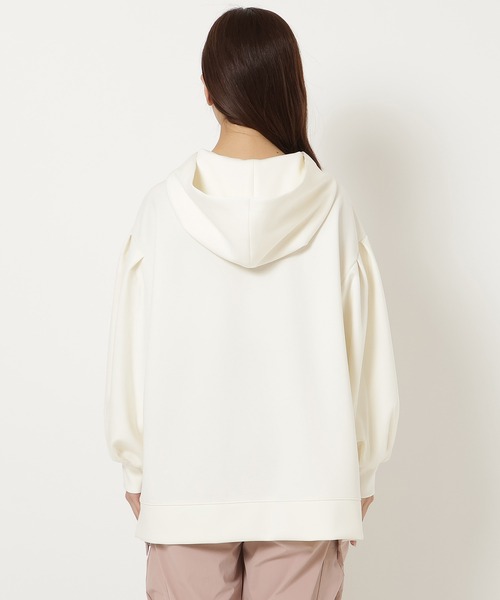 Rose Tiara（ローズティアラ）の「オーバーサイズパーカー（パーカー・レディース・オフホワイト/ネイビー/ピンク・46/42/38）」の8枚目の写真