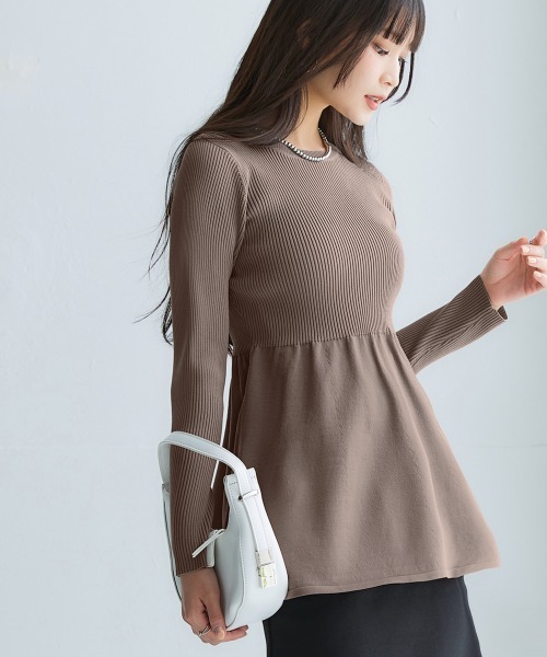 nissen(ニッセン)の「ふっくらかるいフォルムニットペプラムトップス(ハンガー干し可能)<大きいサイズ有>(ニット/セーター・レディース・グレイッシュブルー/ブラック/ベージュ系/モカ・S/M/L/LL/3L)」の3枚目の写真