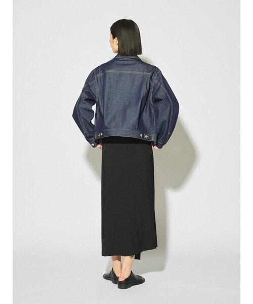 MIDIUMISOLID(ミディウミソリッド)の「MIDIUMISOLID for Ladies ショートデニムジャケット(ダウンジャケット/コート・レディース・ブルー/ホワイト・FREE)」の13枚目の写真