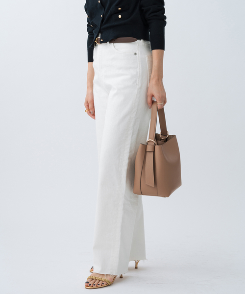 【YANUK/ヤヌーク】別注 LEA WHITE カットオフ ワイドデニム IENA（イエナ）の「【YANUK/ヤヌーク】別注 LEA WHITE カット