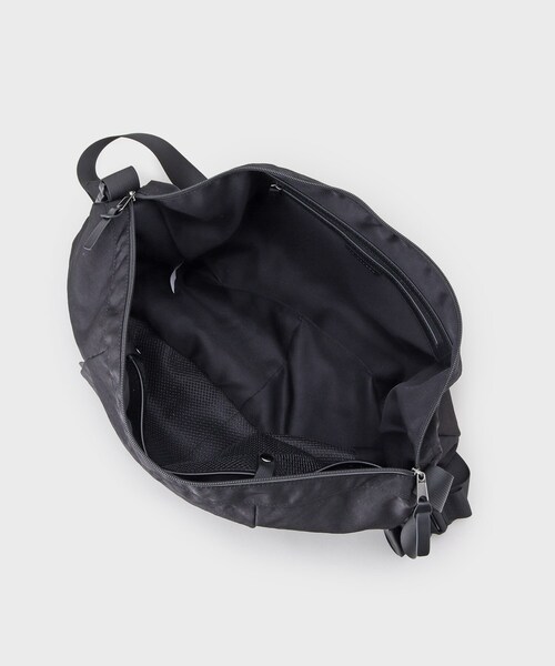 OUTDOOR PRODUCTS(アウトドアプロダクツ)の「【OUTDOOR PRODUCTS】別注 2WAYビッグショルダー(ショルダーバッグ・レディース・ブラック/ナチュラル・99)」の11枚目の写真