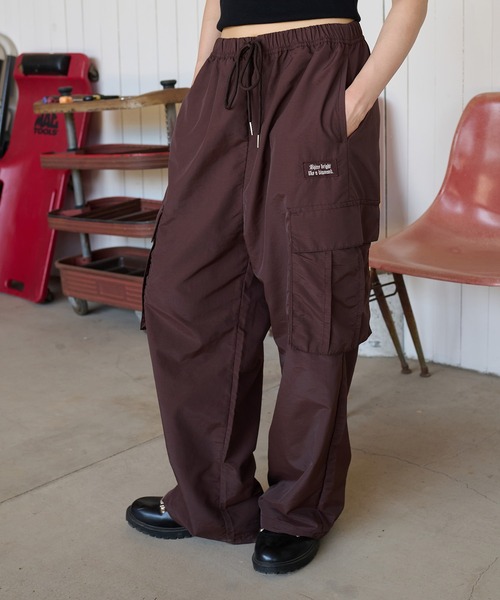 kutir（クティール）の「NYLON TECH CARGO PANTS／ナイロンテックカーゴパンツ（その他パンツ・メンズ・ブラック/ネイビー/ライトグレー/チャコールグレー/グレイッシュベージュ/ブラック系/ボルドー/ブラウン・SMALL/MEDIUM/LARGE）」の6枚目の写真