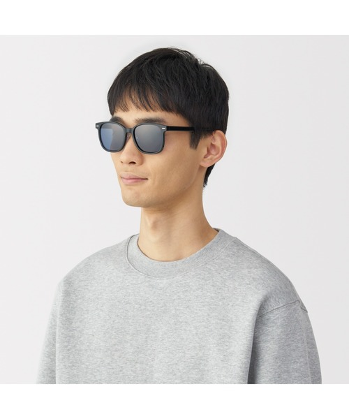 無印良品（ムジルシリョウヒン）の「ＵＶ４００カット　スクエア型　サングラス（サングラス・レディース・グレー系/ブラック・FREE）」の8枚目の写真
