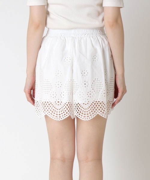 Three Four Time（ｽﾘｰﾌｫｰﾀｲﾑ）の「コットン刺繍ショートパンツ（その他パンツ・レディース・ブラック/アイボリー・FREE）」の22枚目の写真