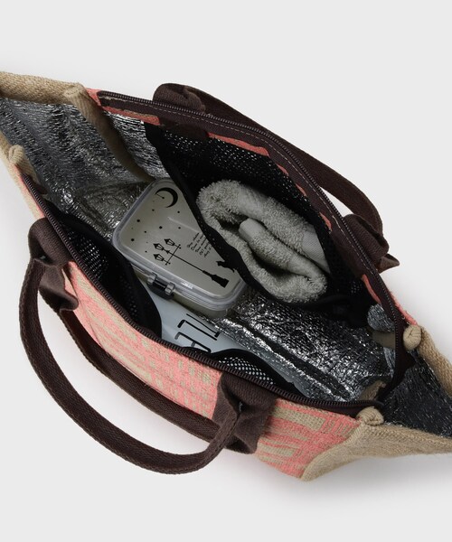 UNTITLED(アンタイトル)の「【保冷機能付き】ジュートバッグ(トートバッグ・レディース・ブラウン系その他2/ホワイト系3/ブラック系/ブルー系/ピンク系その他/ダークブラウン系・99)」の13枚目の写真