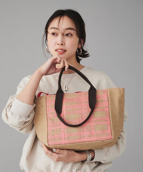 UNTITLED(アンタイトル)の「【保冷機能付き】ジュートバッグ(トートバッグ・レディース・ブラウン系その他2/ホワイト系3/ブラック系/ブルー系/ピンク系その他/ダークブラウン系・99)」の16枚目の写真