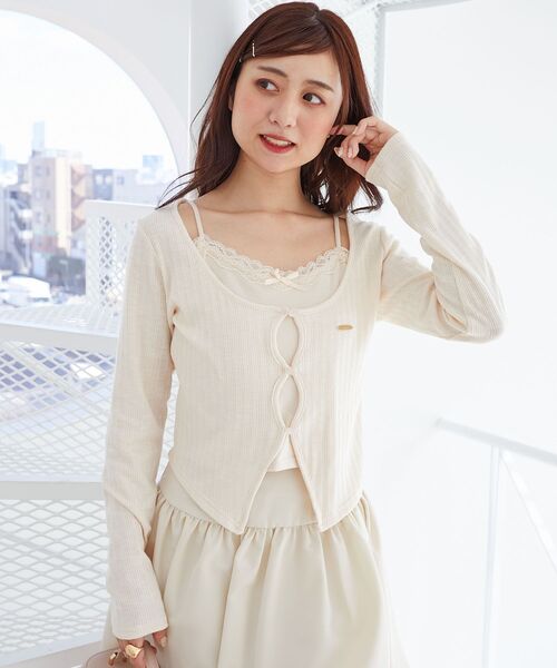 MAJESTIC LEGON（マジェスティックレゴン）の「キャミレイヤードライクカットトップス（Tシャツ/カットソー・レディース・ピンク/ホワイト系その他2/グレー/アイボリー/ブラック系その他/クリーム/ライトピンク・MEDIUM）」の6枚目の写真