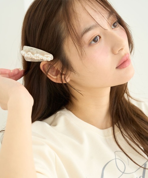 SNIDEL HOME(スナイデルホーム)の「ツイストパールピン(シュシュ・レディース・ミント/ピンク/アイボリー・FREE)」の5枚目の写真