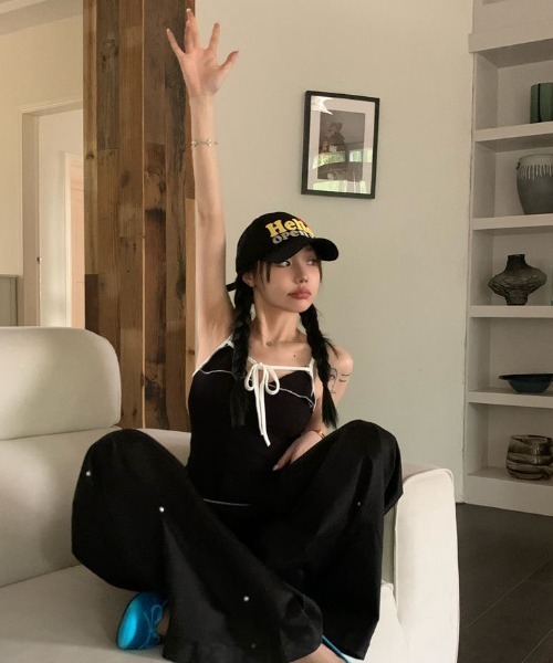 Achic（アシック）の「フロントリボン ニットキャミソール（キャミソール・レディース・グレー/ブラック/ホワイト・M）」の15枚目の写真