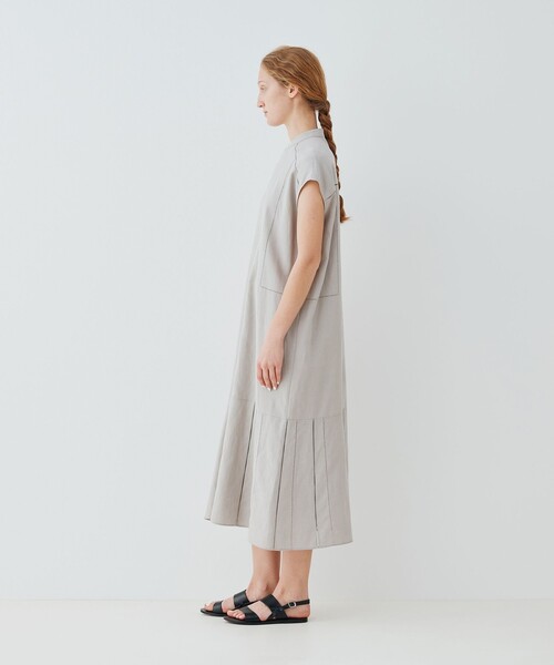 GALERIE VIE(ギャルリー ヴィー)の「リブコンビフレンチリネン フレンチスリーブワンピース(ワンピース・レディース・キャメル/ホワイト/ダークブルー/グレー・FREE)」の13枚目の写真