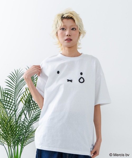 Miffy( ミッフィー)の「【miffy/ミッフィー】Dick Bruna ディック・ブルーナ オリジナルデザイン Tシャツ ドロップショルダー ユニセックス(Tシャツ/カットソー・メンズ・ピンク系その他2/ベージュ系その他/ホワイト系その他/ホワイト系その他2・SMALL/MEDIUM/LARGE)」の2枚目の写真