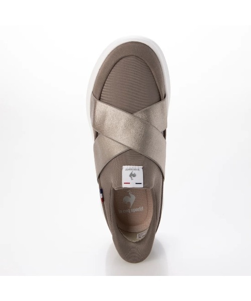 le coq sportif(ルコックスポルティフ)の「クロスベルトスリッポンスニーカー(LCS マルヌ DBSP SI)(スリッポン・レディース・ブラック/グレー/ベージュ・23cm/23.5cm/24cm/24.5cm/22.5cm)」の7枚目の写真