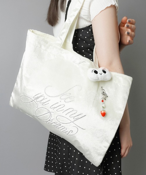 モバイルストラップ/イチゴ（スマホグッズ）｜SPINNS（スピンズ）の