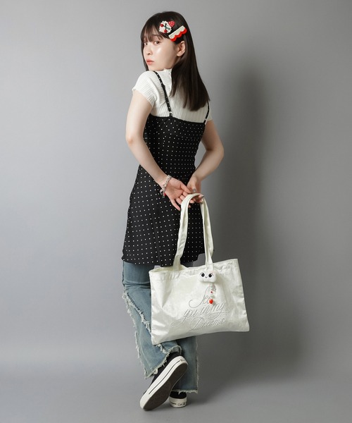 モバイルストラップ/イチゴ（スマホグッズ）｜SPINNS（スピンズ）の