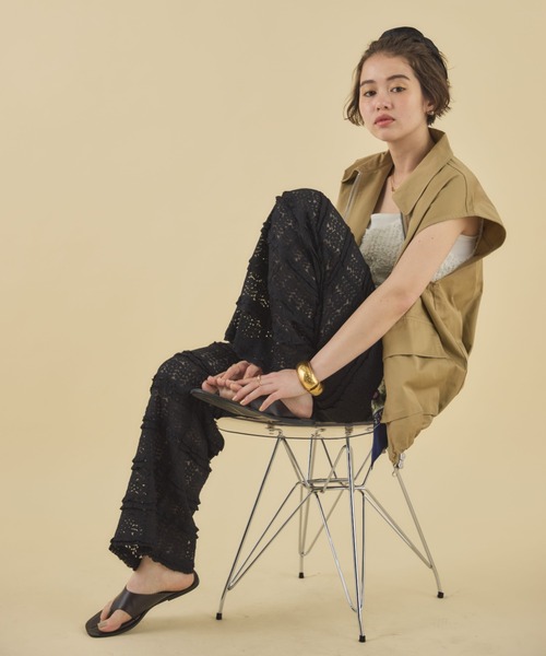 MIRROR STOKE（ミラーストーク）の「【ZOZO限定】LACE PANTS/レースパンツ（その他パンツ・レディース・ブラック/オフホワイト・MEDIUM）」の15枚目の写真