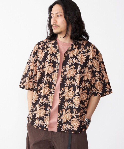 SHIPS(シップス)の「BENCH MARKING SHIRTS: インディアン バティック ショートスリーブ シャツ(シャツ/ブラウス・メンズ・ブラウン/ダークグレー/グリーン・LARGE/MEDIUM/SMALL)」の3枚目の写真