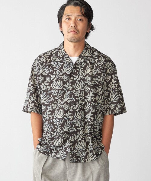SHIPS(シップス)の「BENCH MARKING SHIRTS: インディアン バティック ショートスリーブ シャツ(シャツ/ブラウス・メンズ・ブラウン/ダークグレー/グリーン・LARGE/MEDIUM/SMALL)」の2枚目の写真