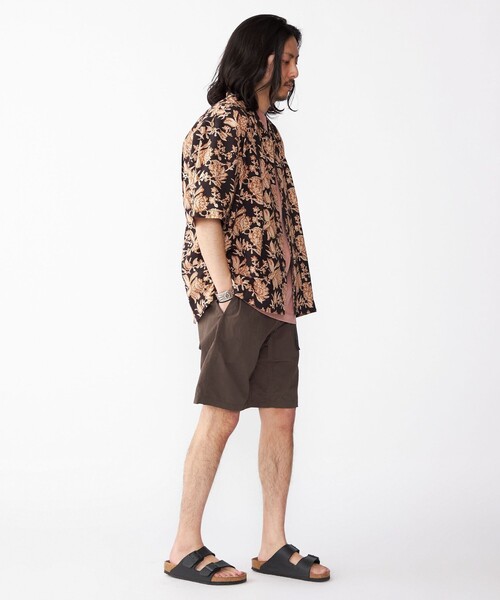 SHIPS(シップス)の「BENCH MARKING SHIRTS: インディアン バティック ショートスリーブ シャツ(シャツ/ブラウス・メンズ・ブラウン/ダークグレー/グリーン・LARGE/MEDIUM/SMALL)」の9枚目の写真