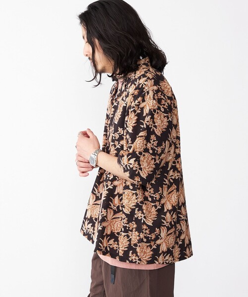 SHIPS(シップス)の「BENCH MARKING SHIRTS: インディアン バティック ショートスリーブ シャツ(シャツ/ブラウス・メンズ・ブラウン/ダークグレー/グリーン・LARGE/MEDIUM/SMALL)」の11枚目の写真