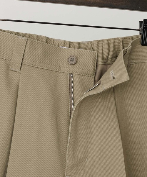 RUUBON（ルーボン）の「【RUUBON】cutoff fringe chino slacks / カットオフフリンジチノスラックス（チノパンツ・メンズ・ベージュ/ブラック・L/M/S）」の9枚目の写真