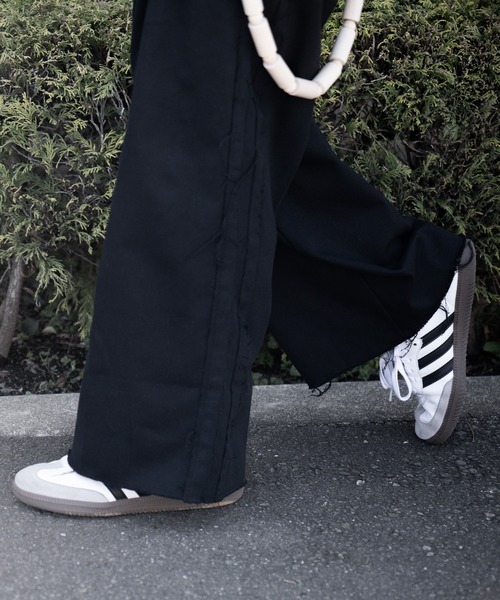 RUUBON（ルーボン）の「【RUUBON】cutoff fringe chino slacks / カットオフフリンジチノスラックス（チノパンツ・メンズ・ベージュ/ブラック・L/M/S）」の20枚目の写真