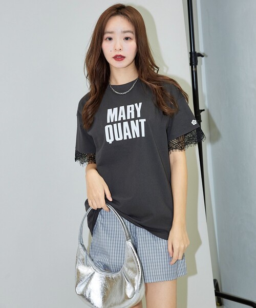 PUBLUX（パブリュクス）の「MARY QUANT × PUBLUX/マリークワント 袖レース付き フロッキーロゴTシャツ　限定展開（Tシャツ/カットソー・レディース・オフホワイト/チャコールグレー・ﾌﾘ-）」の15枚目の写真