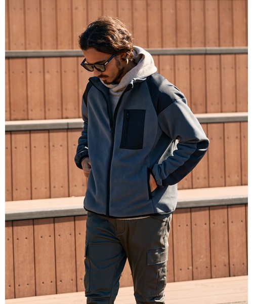 wjk（ダヴルジェイケイ）の「combination fleece jacket（ブルゾン・メンズ・ブラック/グレー・SMALL/MEDIUM/LARGE/X-LARGE）」の21枚目の写真