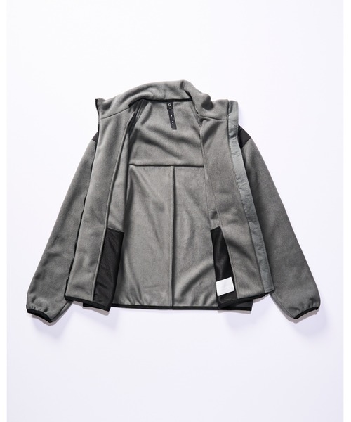 wjk（ダヴルジェイケイ）の「combination fleece jacket（ブルゾン・メンズ・ブラック/グレー・SMALL/MEDIUM/LARGE/X-LARGE）」の8枚目の写真