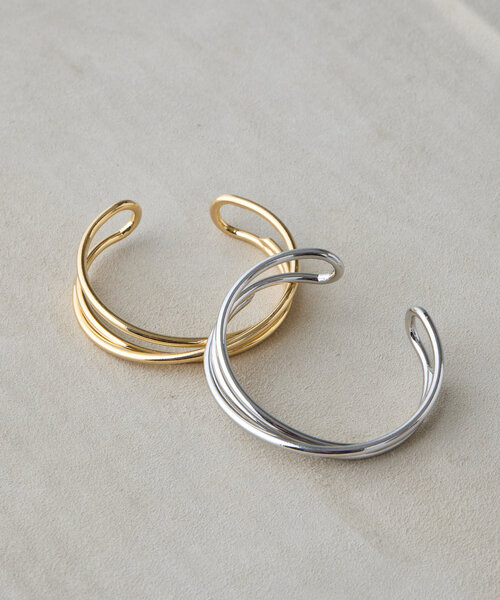 Jena espace merveilleux（ジェナ　エスパスメルヴェイユ）の「ラインアシメブレスレット（ブレスレット・レディース・シルバー/ゴールド・FREE）」の4枚目の写真