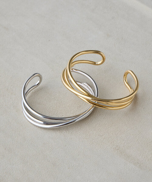 Jena espace merveilleux（ジェナ　エスパスメルヴェイユ）の「ラインアシメブレスレット（ブレスレット・レディース・シルバー/ゴールド・FREE）」の11枚目の写真