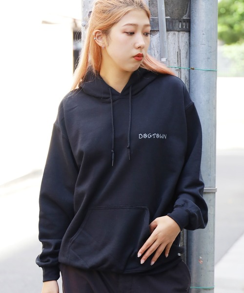 パーカー DOGTOWN/ドッグタウン Scratch Cross HOODIE プルオーバーパーカー バックプリント ビッグシルエット レディース DOGTOWN/ドッグタウン Scratch Cross HOODIE プルオーバー