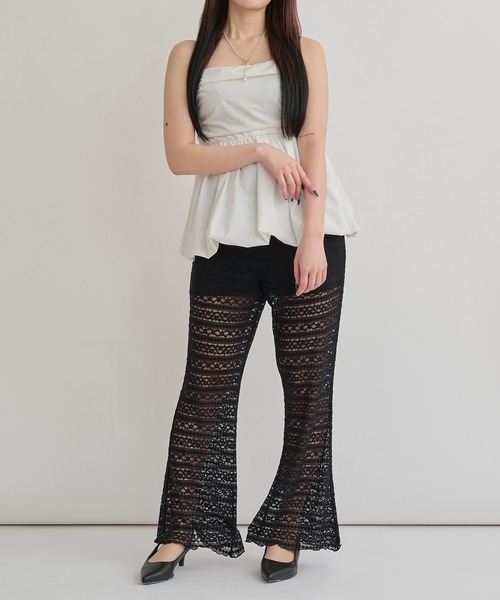 Ambre Neige(アンブルネージュ)の「lace flare pants / レースフレアパンツ(その他パンツ・レディース・ブラック/オフホワイト・FREE)」の5枚目の写真