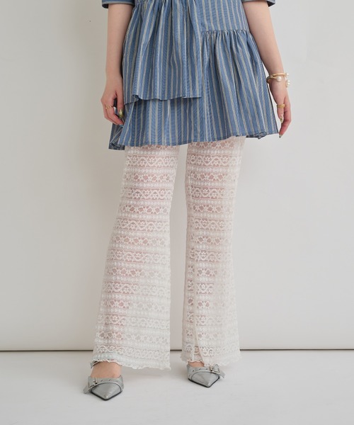 Ambre Neige(アンブルネージュ)の「lace flare pants / レースフレアパンツ(その他パンツ・レディース・ブラック/オフホワイト・FREE)」の7枚目の写真