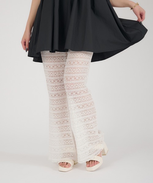 Ambre Neige(アンブルネージュ)の「lace flare pants / レースフレアパンツ(その他パンツ・レディース・ブラック/オフホワイト・FREE)」の11枚目の写真