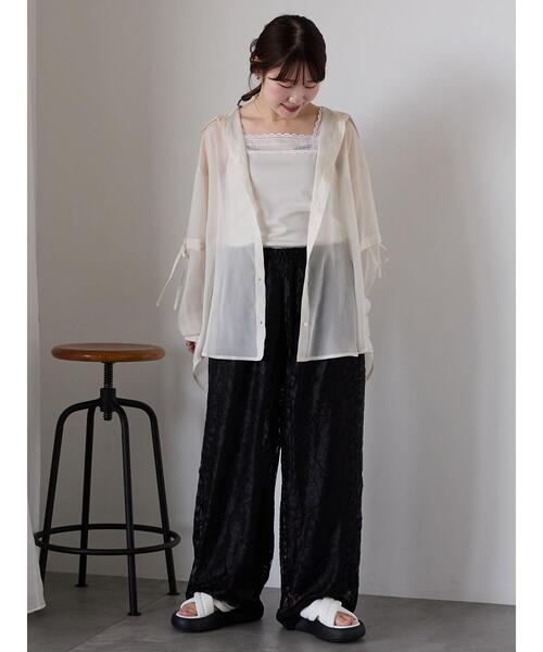 ehka sopo（エヘカソポ）の「前後2WAYレース付きタンクトップ（タンクトップ・レディース・サックスブルー/ライトベージュ/ブラック/オフホワイト・F）」の12枚目の写真