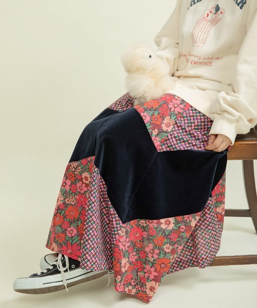 Dot＆Stripes CHILD WOMAN（ドットアンドストライプス　チャイルドウーマン）の「☆リバティ/LIBERTY パッチワーク＆別珍 フレアスカート（スカート・レディース・ピンク/ブルー・FREE）」の14枚目の写真