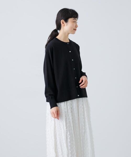 かぐれ（カグレ）の「ハイゲージコットンクルーネックカーディガン（カーディガン/ボレロ・レディース・ライトグレー/パープル/ブラック・FREE）」の5枚目の写真