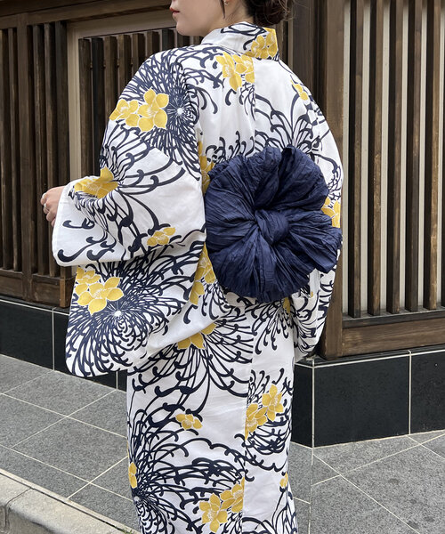 CAPRICIEUX LE'MAGE(カプリシューレマージュ)の「ゆかた3点SET〈ゆかた/兵児帯/下駄〉(浴衣・レディース・ブラック/ネイビー/ブラウン/オフホワイト・FREE)」の11枚目の写真