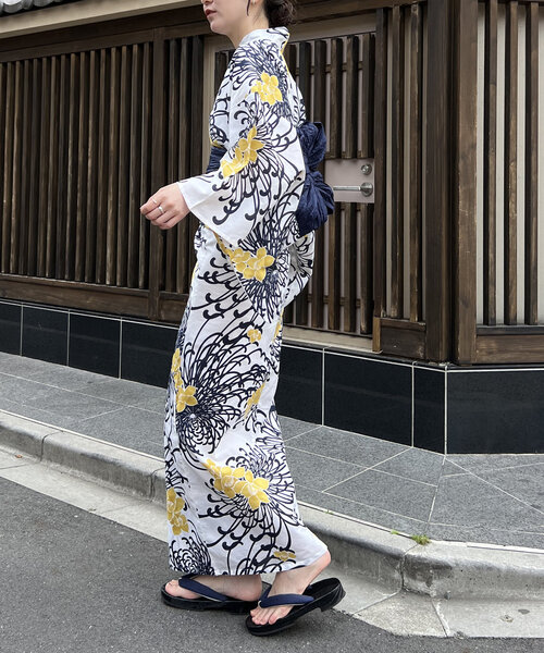 CAPRICIEUX LE'MAGE(カプリシューレマージュ)の「ゆかた3点SET〈ゆかた/兵児帯/下駄〉(浴衣・レディース・ブラック/ネイビー/ブラウン/オフホワイト・FREE)」の14枚目の写真