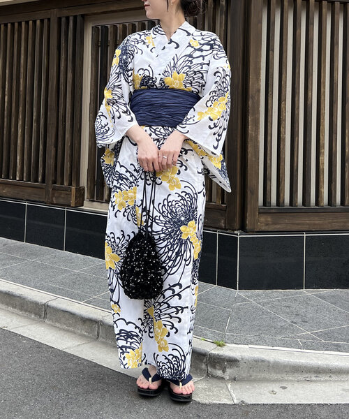 CAPRICIEUX LE'MAGE(カプリシューレマージュ)の「ゆかた3点SET〈ゆかた/兵児帯/下駄〉(浴衣・レディース・ブラック/ネイビー/ブラウン/オフホワイト・FREE)」の18枚目の写真