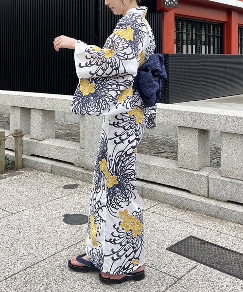 CAPRICIEUX LE'MAGE(カプリシューレマージュ)の「ゆかた3点SET〈ゆかた/兵児帯/下駄〉(浴衣・レディース・ブラック/ネイビー/ブラウン/オフホワイト・FREE)」の20枚目の写真