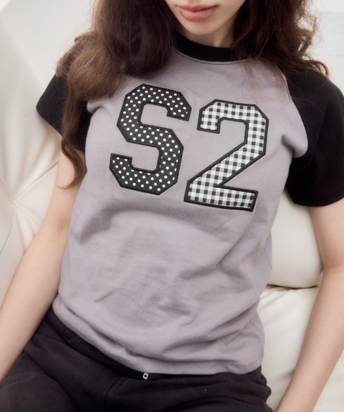 tシャツ ワッペンロゴラグランT/patch logo raglan t-shirt レディース Birthday room tシャツ ワッペンロゴラグランT/patch logo